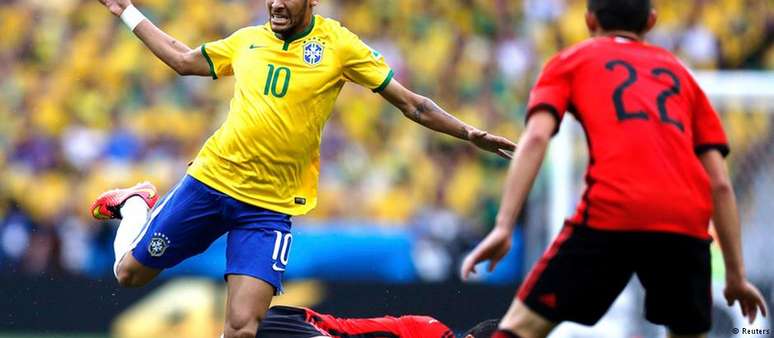 Brasil e México também se enfrentaram na Copa de 2014, quando empataram sem gols