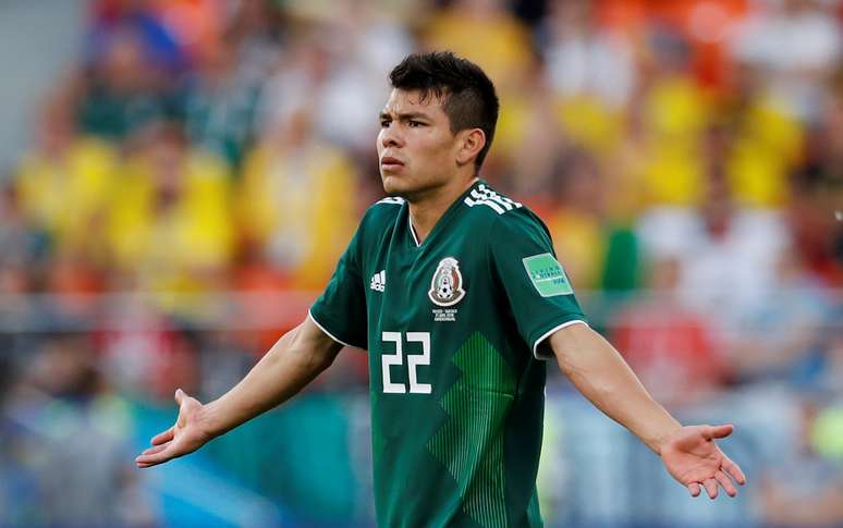 Estrela mexicana, atacante Hirving Lozano mostra incredulidade no jogo contra a Suécia
