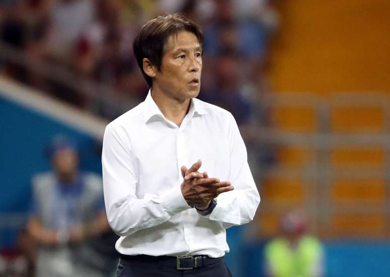 T&eacute;cnico do Jap&atilde;o, Akira Nishino, durante partida contra a B&eacute;lgica na Copa do Mundo
02/07/2018 REUTERS/Marko Djurica