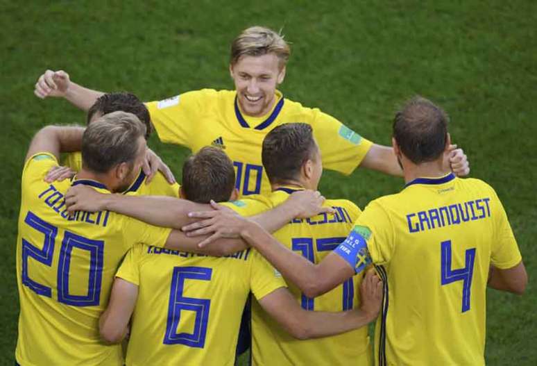 Suécia aposta no sistema defensivo para surpreender no mata-mata do Mundial (Foto: JORGE GUERRERO / AFP)