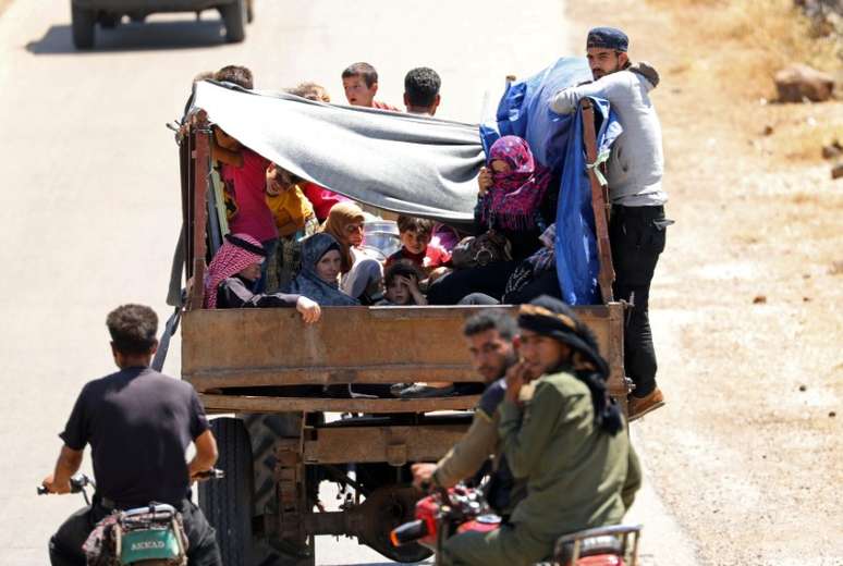 Moradores de Deraa deixam região devido a aumento da violência 30/06/2018 REUTERS/Alaa Al-Faqir