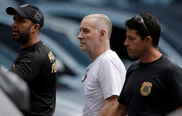 Eike Batista entra na sede da Pol&iacute;cia Federal no Rio de Janeiro
31/01/2017 REUTERS/Ueslei Marcelino