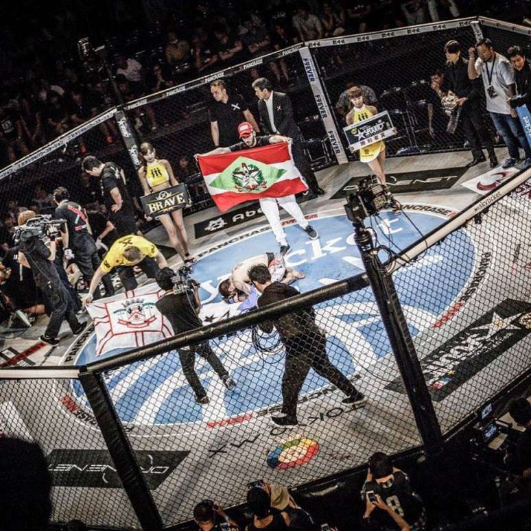 Maior evento do UFC no Brasil terá disputa de cinturão em estádio de  futebol