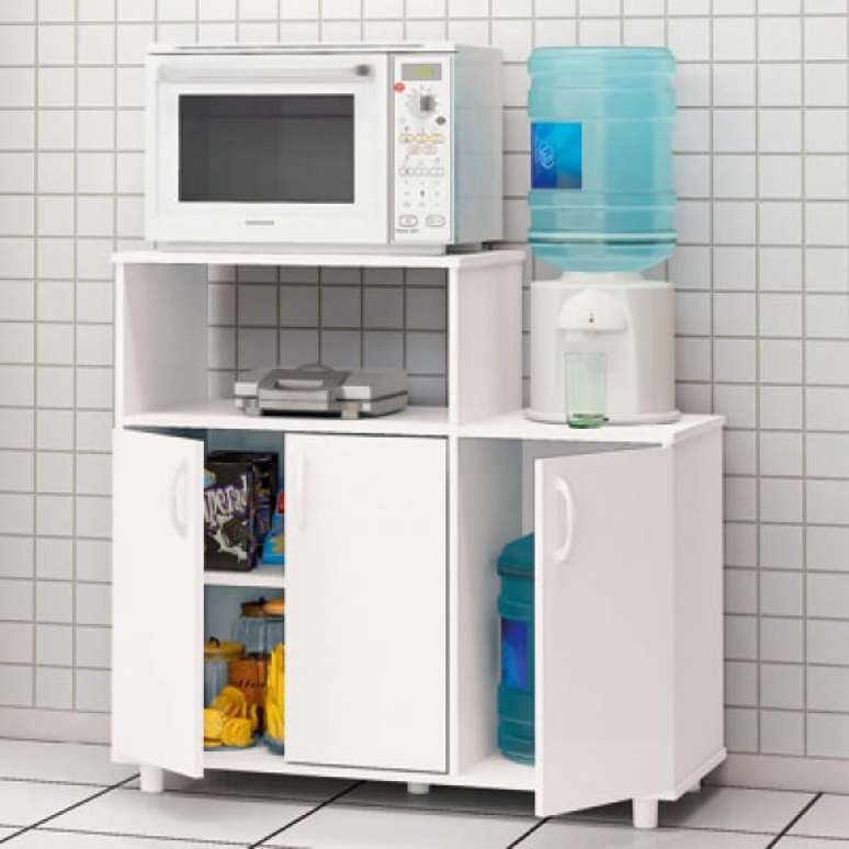 28. Arm&aacute;rio multiuso para cozinha baixo com espa&ccedil;os diversos