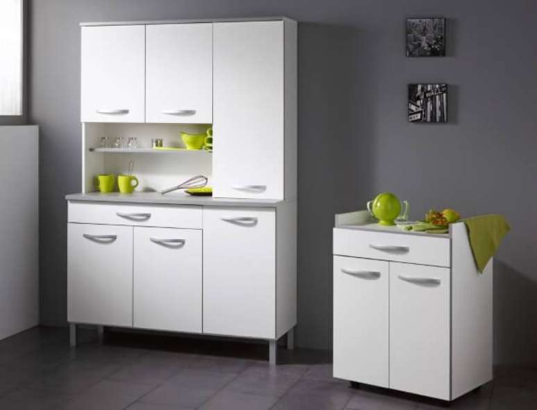 4. Existem modelos de arm&aacute;rio multiuso de cozinha de diversos tamanhos e formatos