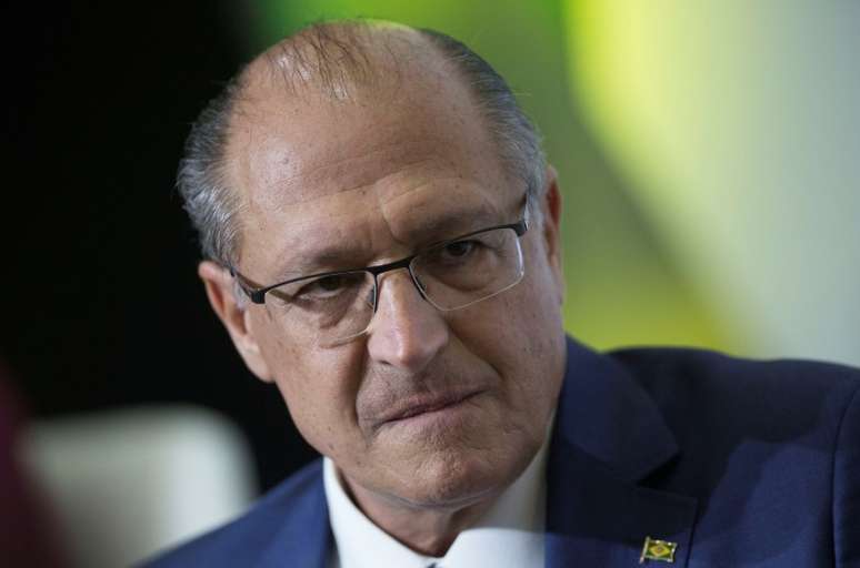 Geraldo Alckmin, pr&eacute;-candidato &agrave; Presid&ecirc;ncia da Rep&uacute;blica, durante debate em Bras&iacute;lia