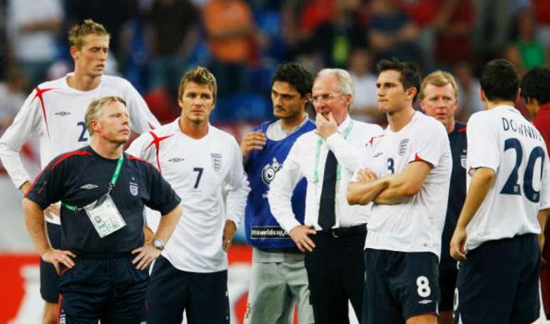 Ingleses lamentam eliminação nas quartas para Portugal em 2006