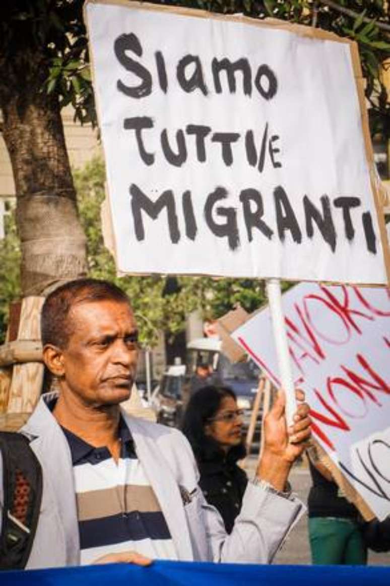 Protesto de migrantes e refugiados em Nápoles, Itália