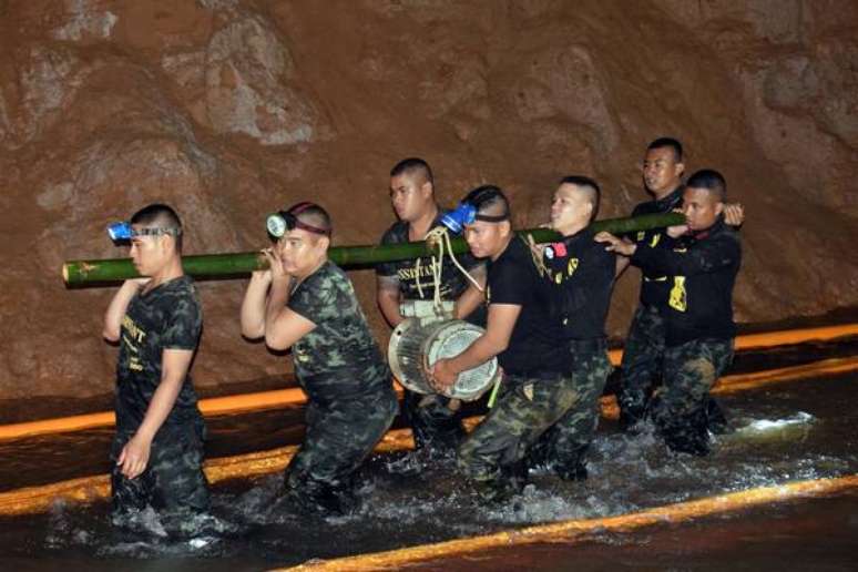 Operação de resgate na caverna de Tham Luang, na Tailândia