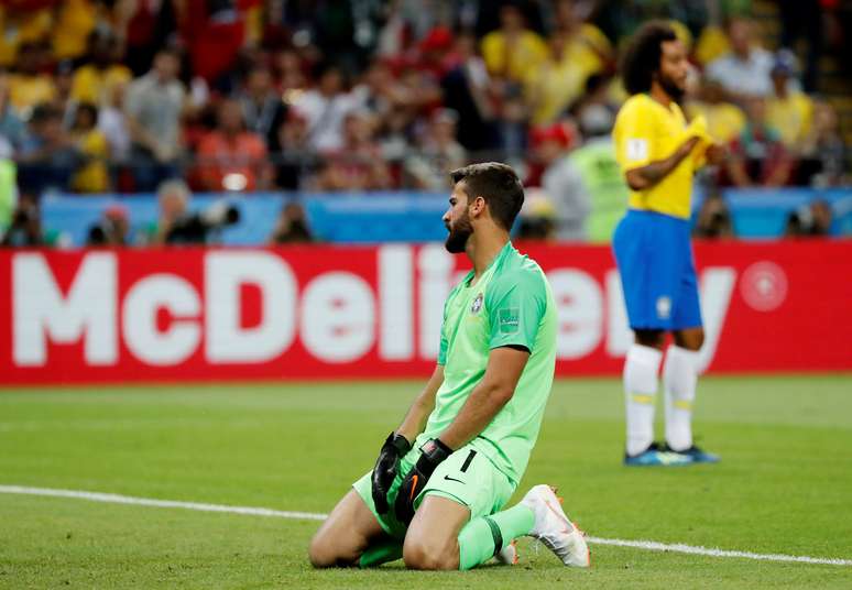 Goleiro lamentou gol de bola parada