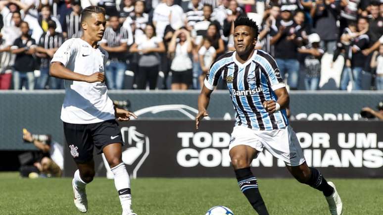 Corinthians e Grêmio disputaram amistoso no manhã deste domingo (Foto: Rodrigo Gazzanel/RM Sports/Lancepress!)