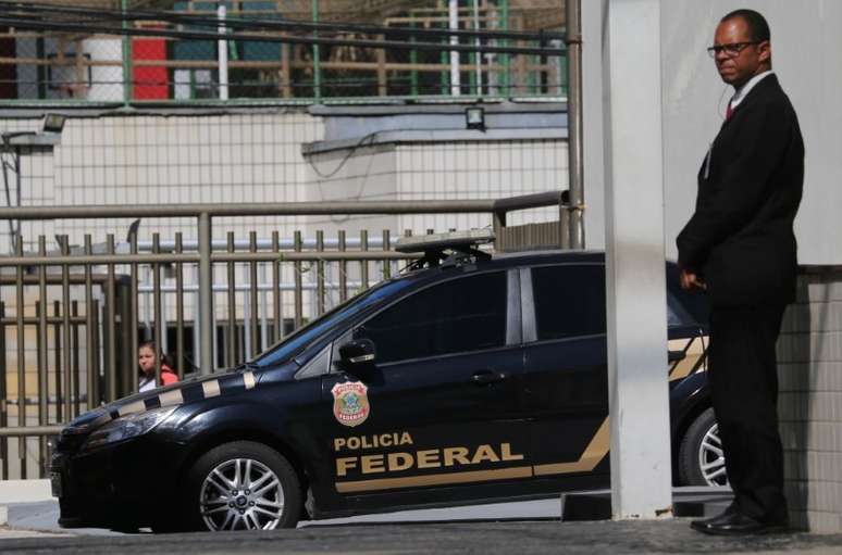 Carro da Polícia Federal, no Rio de Janeiro