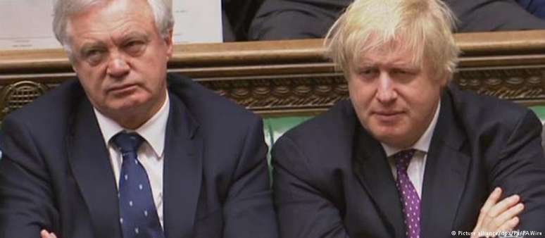 David Davis e Boris Johnson são figuras proeminentes dos brexiters, ou defensores de uma ruptura forte