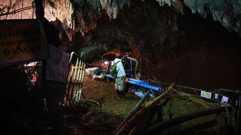 Milhões de litros de água foram retirados, mas efeito foi menos do que muitos esperavam