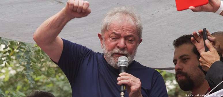 Lula está preso desde 7 de abril na sede da Polícia Federal em Curitiba