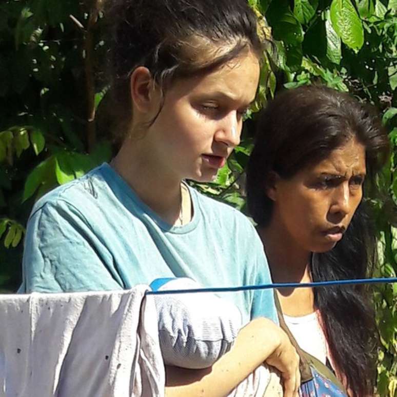 Patricia estava cuidando do beb&ecirc; de quatro outras mulheres, quando foi encontrada na selva