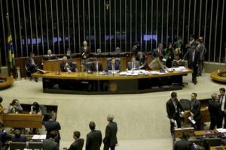 O texto ainda precisa passar pelo plenário do Senado para ser convertido em lei