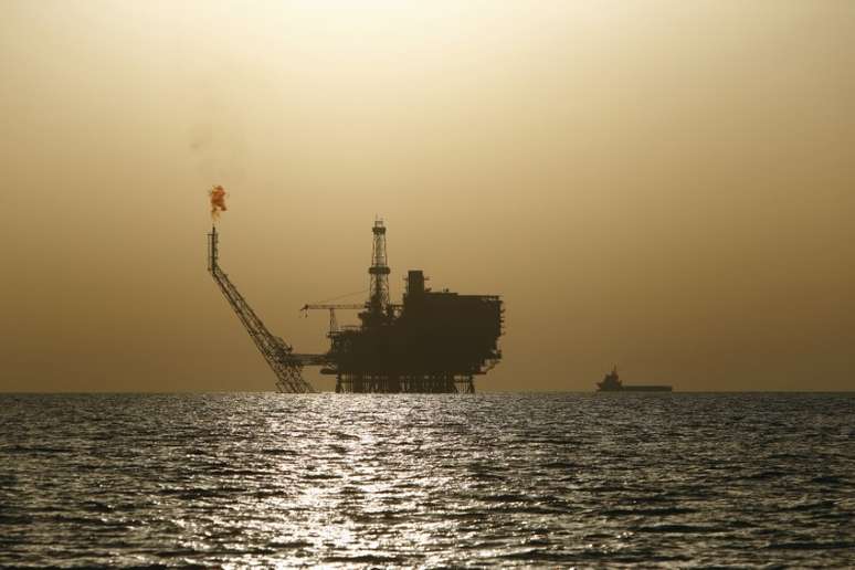 Plataforma de petróleo no campo de Bouri, Líbia 3/8/2015 REUTERS/Darrin Zammit Lupi 