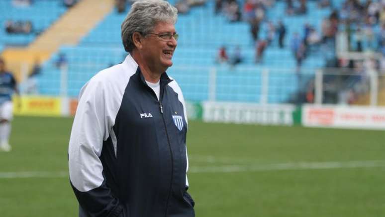 Geninho fecha último treino antes de confronto pela Série B (Foto: Jamira Furlani/Avaí FC)