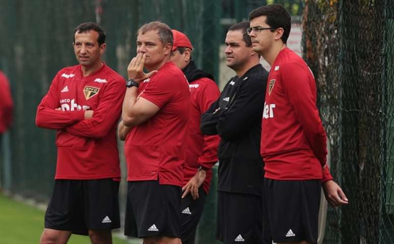 Comissão técnica do São Paulo está convicta de que o time manterá a alta competitividade no segundo semestre (Rubens Chiri / saopaulofc.net)
