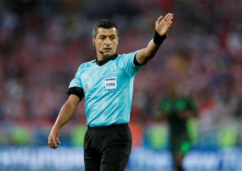 Sandro Meira Ricci em jogo da Croácia e Nigéria, no estádio Caliningrado, Russia