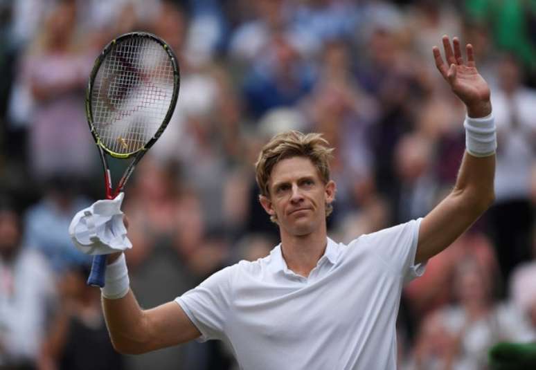 Kevin Anderson comemora vitória em Wimbledon
 13/7/2018     REUTERS/Tony O'Brien 