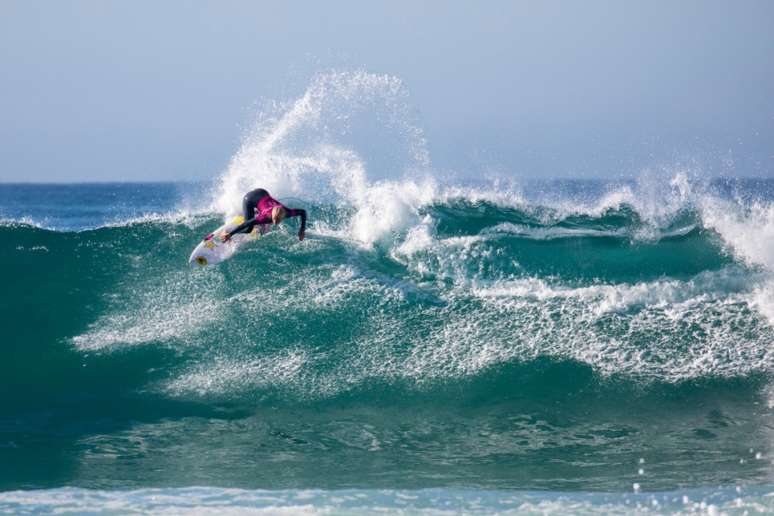 Brasileira Tatiana cai na semifinal da etapa de Jeffreys Bay da WSL