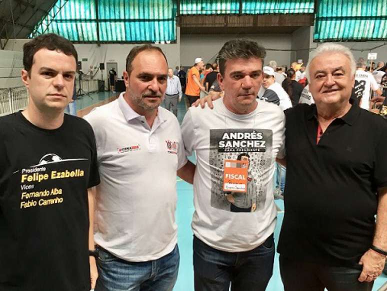 Felipe Ezabella, Romeu Tuma Júnior, Andrés Sanchez, Paulo Garcia e Antonio Roque Citadini (não está na foto) foram os candidatos à presidência do Corinthians (Foto: Guilherme Amaro)