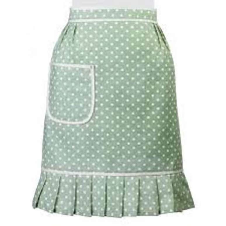 5-Avental com bolso verde.