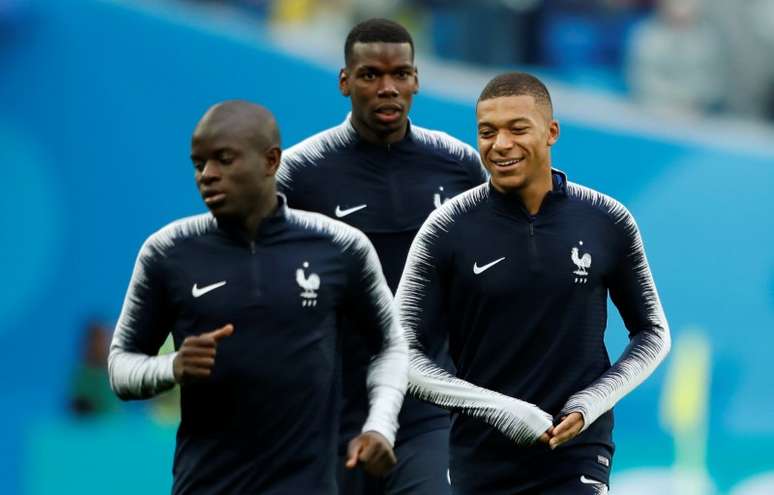 N'Golo Kant&eacute;, Kylian Mbapp&eacute; e Paul Pogba est&atilde;o no time da Reuters
 10/7/2018      REUTERS/Lee Smith