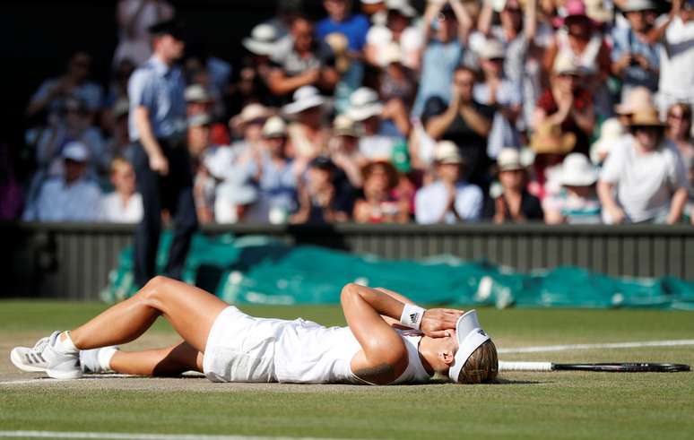 Angelique Kerber não segurou a emoção após a vitória