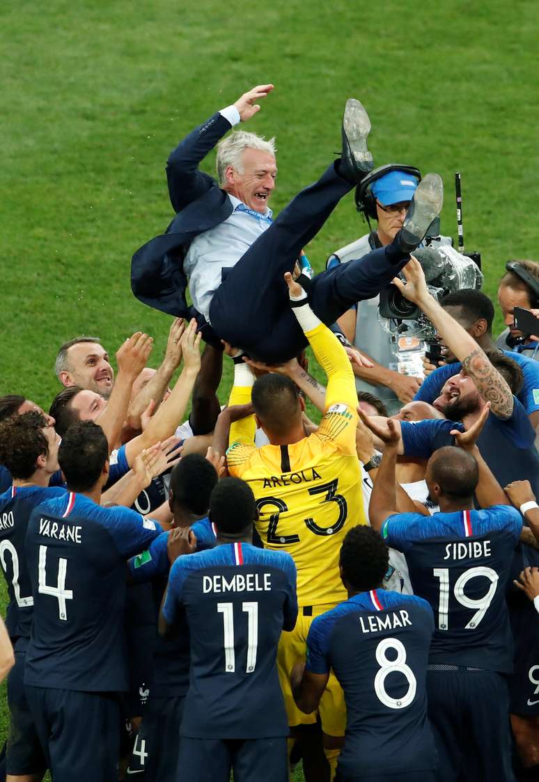 França vence a Croácia por 4 a 2 e conquista o bicampeonato da Copa do Mundo