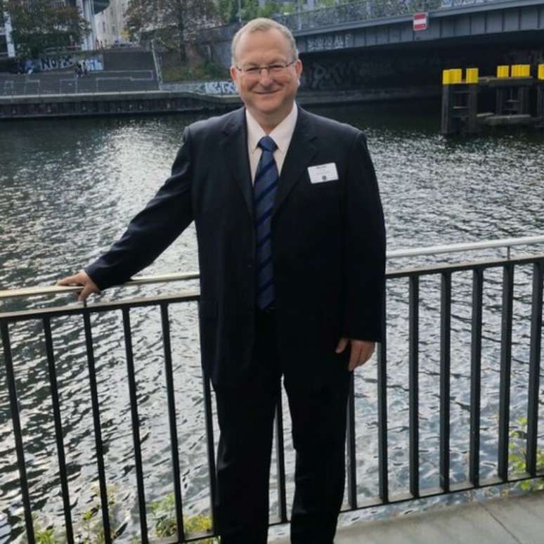 Moshe Shlisel: "Se eu conhe&ccedil;o a 'm&uacute;sica', posso abrir a fechadura"