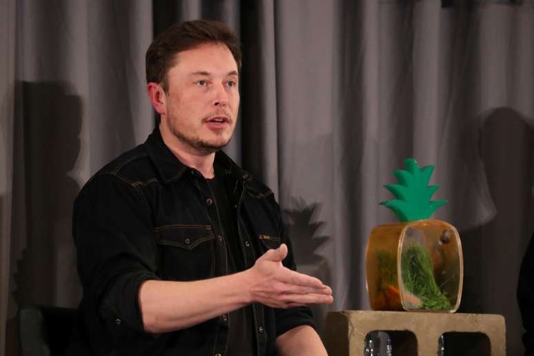 Elon Musk fala em Los Angeles
 17/5/2018   REUTERS/Lucy Nicholson 