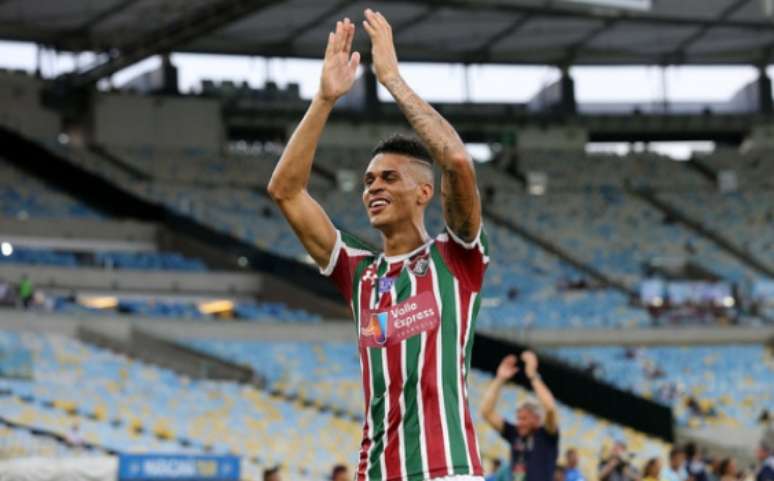 Fotos de Richard pelo Fluminense