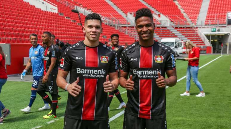 Paulinho e Wendell: os brasileiros do Leverkusen (Foto: Divulgação/Bayer Leverkusen)