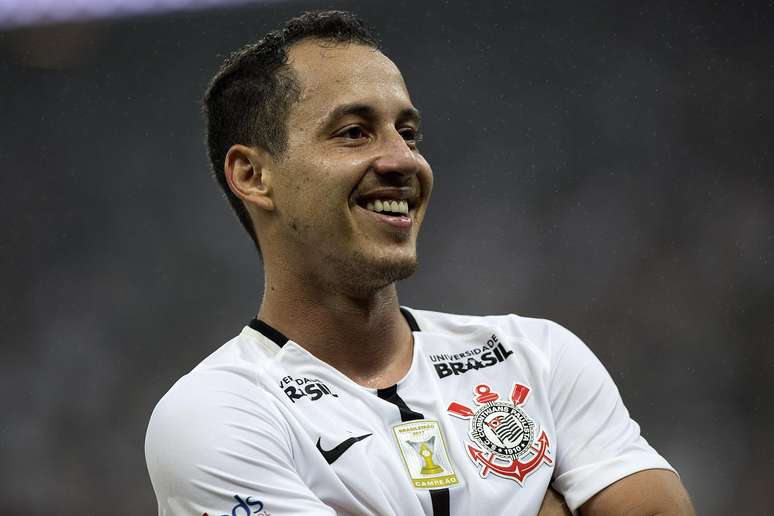 De saída: Corinthians acerta a venda de Rodriguinho