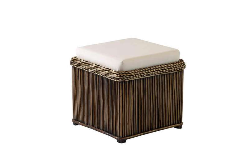 30- Modelo puff branco quadrado