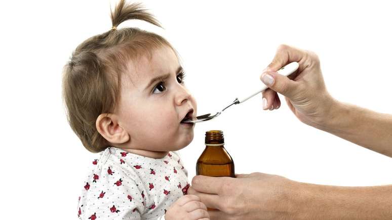 Nenhum medicamento é comprovadamente eficaz em aliviar a tosse de resfriado em crianças