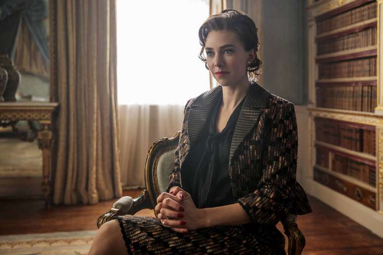 Vanessa Kirby como Margaret em 'The Crown'.&nbsp;