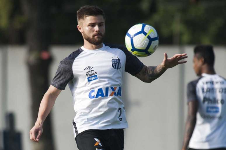 Eduardo Sasha não balança as redes desde março, em jogo justamente contra o Palmeiras (Foto: Ivan Storti/Santos)