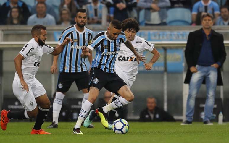 Grêmio não teve dificuldades em vencer o Atlético-MG (Foto: Itamar Aguiar/Agencia Freelancer)