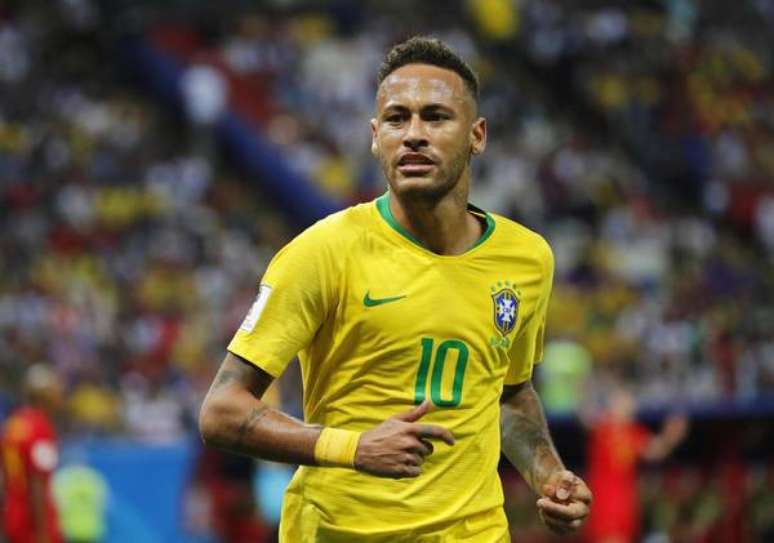 Futuro de Neymar no PSG está nas mãos de técnico, diz rádio