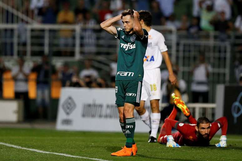 Hyoran lamenta gol perdido pelo Palmeiras