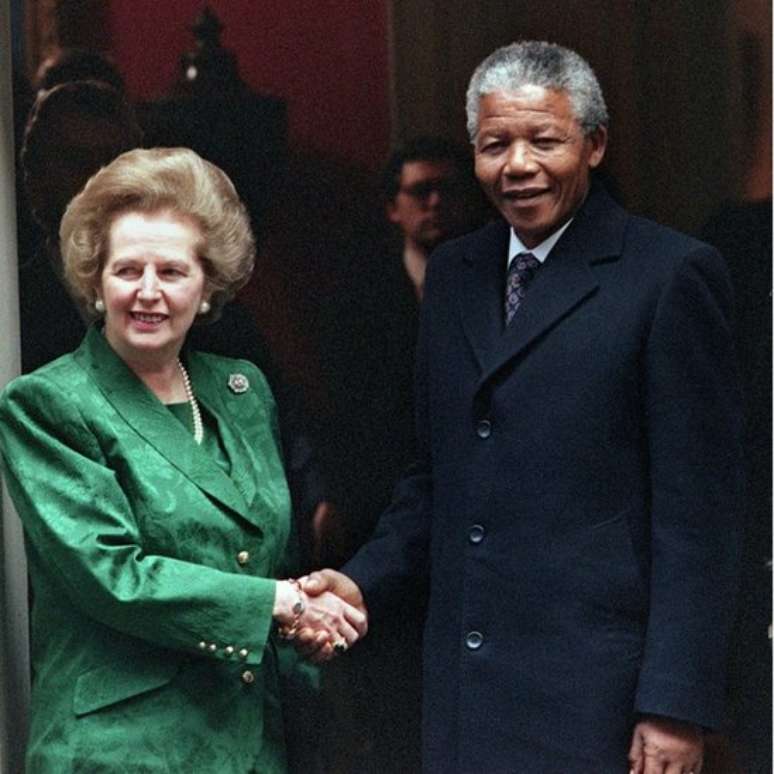 Mandela só se aposentou da vida pública em 2004