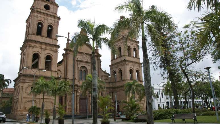Santa Cruz de La Sierra, na Bolívia, é um dos pontos mais procurados por brasileiros por cirurgias