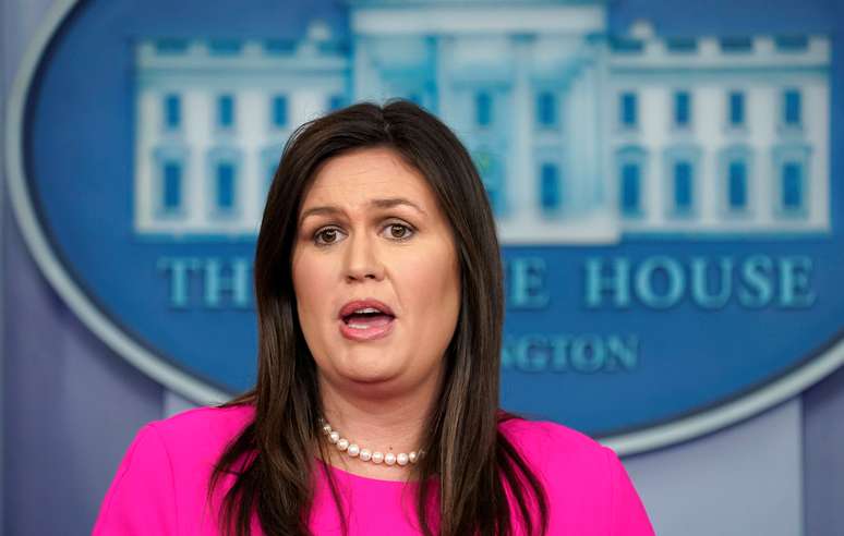 Sarah Sanders fala na Casa Branca
 23/7/2018    REUTERS/Kevin Lamarque 