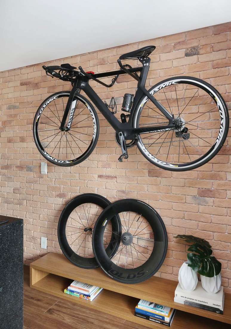 24. Nicho em artesanato de madeira. Projeto de Est&uacute;dio Urbha Arquitetura