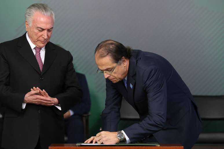 Ministro de Estado do Trabalho, Caio Vieira de Mello assina o termo de posse