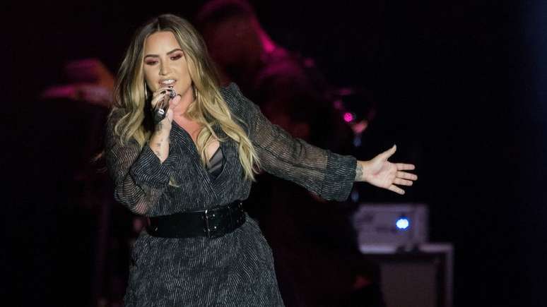 Demi Lovato estava no meio de uma turn&ecirc; quando foi internada